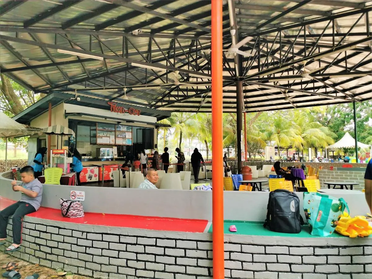 Apartment Water Themepark Resort Melaka Free Wifi Suites