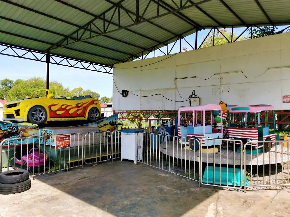 Water Themepark Resort Melaka Free Wifi Suites Apartment